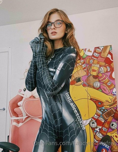 candycookiefree onlyfans sexy