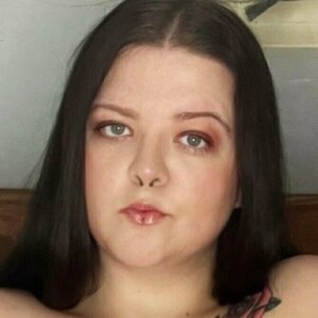 maddyka00 is on onlyfans