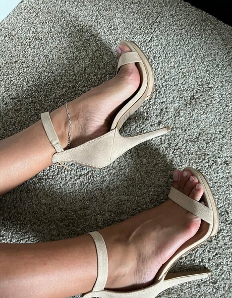 alotoftiff onlyfans nudes