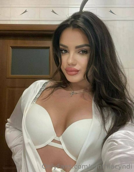 cynthiacyndi onlyfans xx