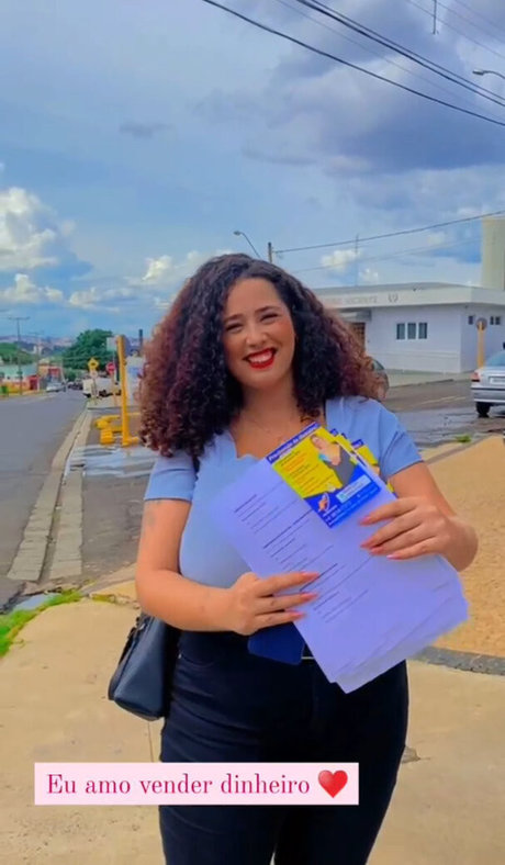 gloves onlyfans naked shots