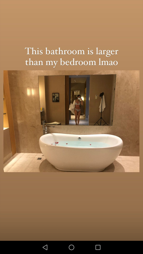 Reakami onlyfans striptease