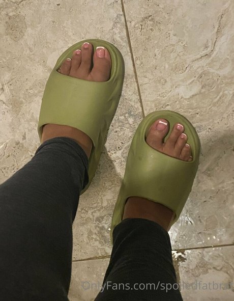 spoiledfatbrat onlyfans nude