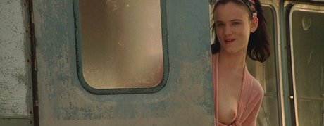 Juliette Lewis onlyfans naked