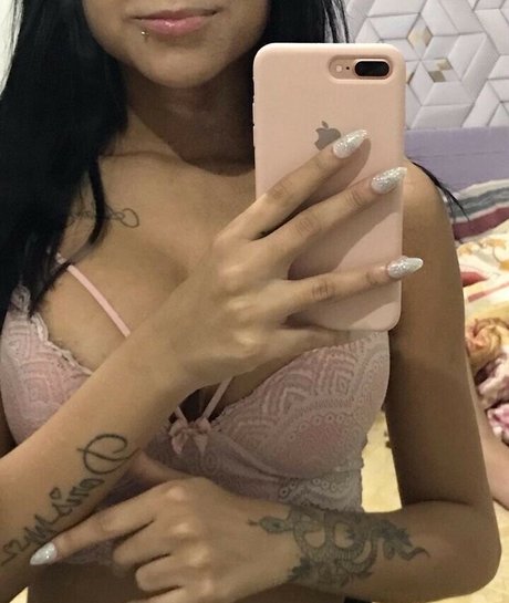 sarinhaofc___ onlyfans pics nude