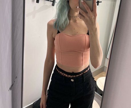 Apollolol Profile pic