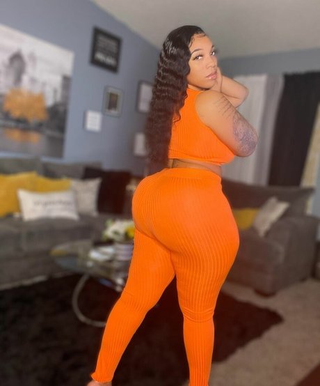 TheeMsRobinson nude onlyfans leaks