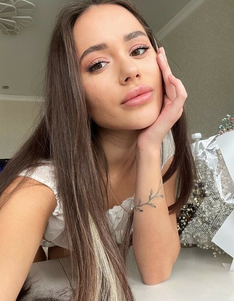 Ann Bucks ass onlyfans