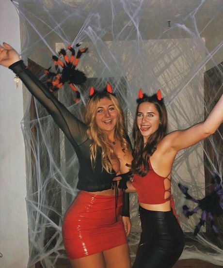 meakelena hot onlyfans