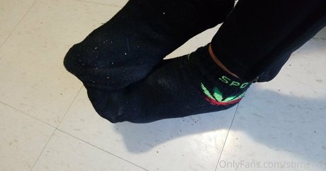 sbmeros onlyfans strip tease