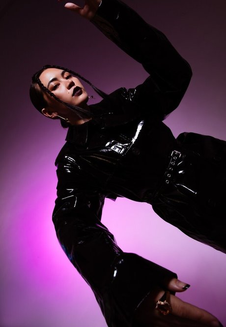 Jessica Yu Li Henwick free only fans