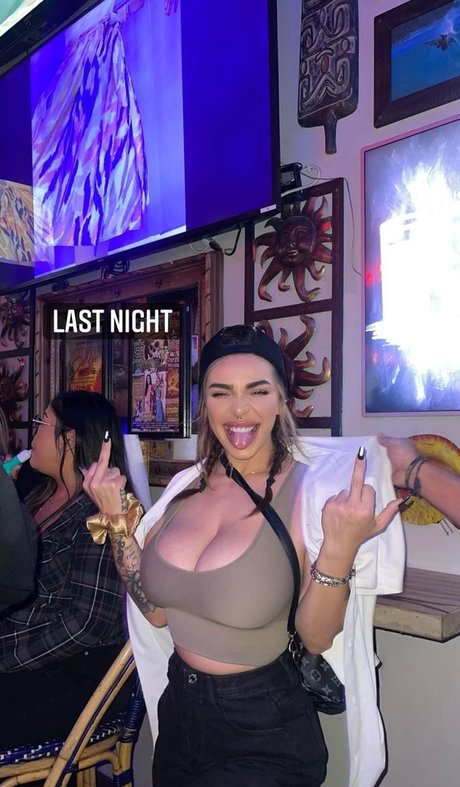 Ashley Bernier leaked onlyfans