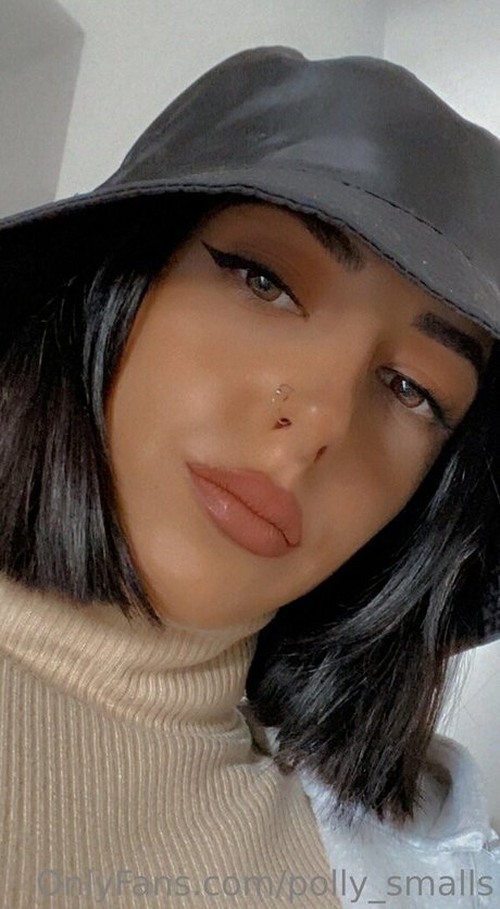 polly smalls Profile pic