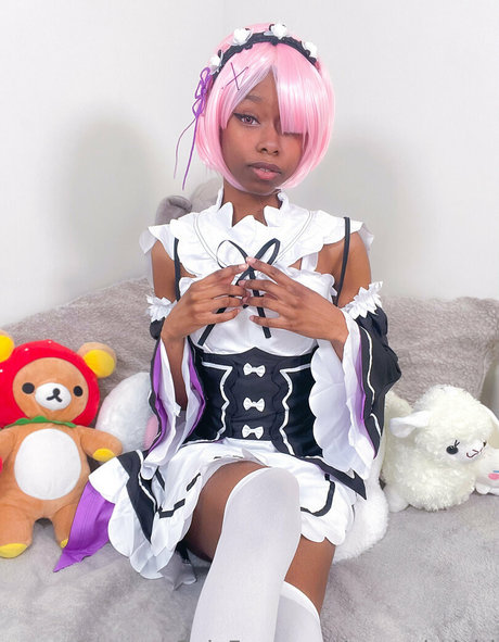 mymelodyirl onlyfans desnuda