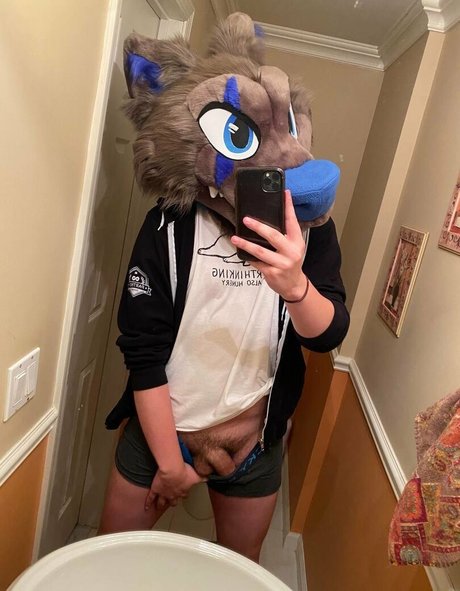 glitchyfur sexy onlyfans