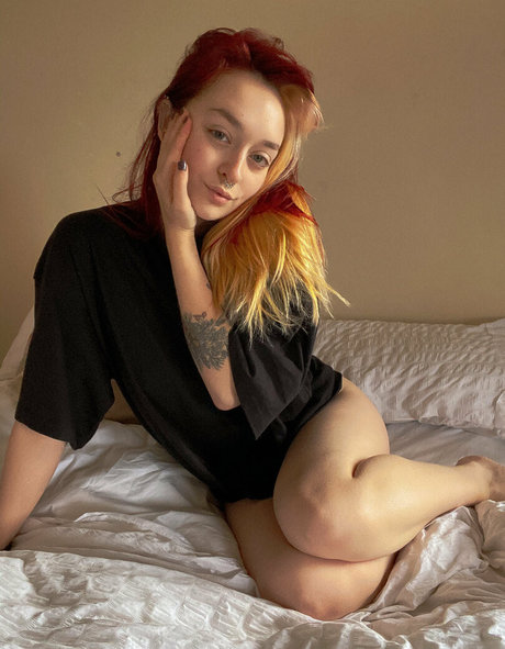 theia dawnfree onlyfans naked porn