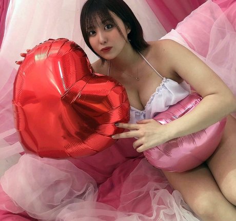 WomenJoshi nude onlyfans leak