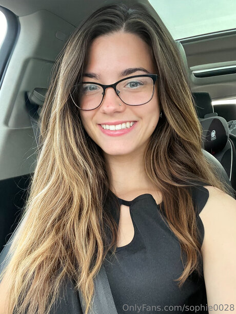 sophie0028 onlyfans posts