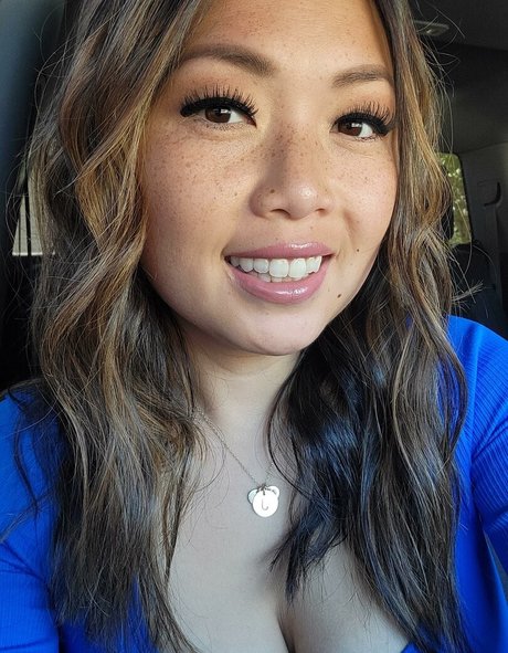 Jee Yung onlyfans content leaked