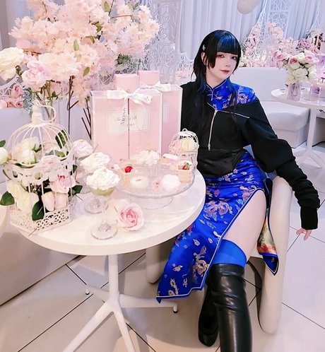 Tsuruko The Alien only fans nude