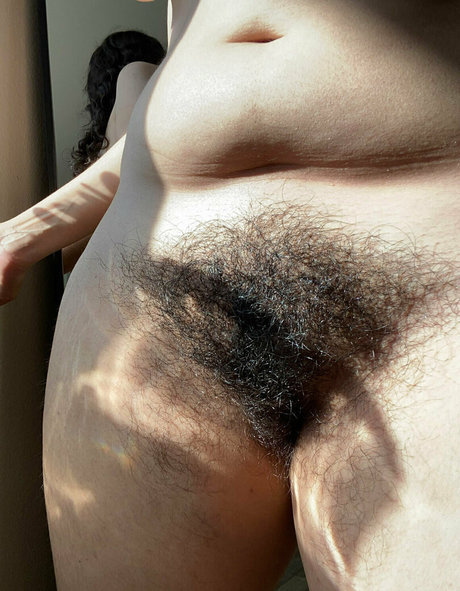 zarasutra onlyfans topless