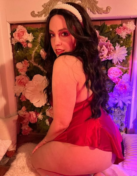 skye marx13 naked on onlyfans