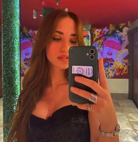 Demi Aggelopoulou onlyfans sex leak