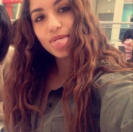 Demi Aggelopoulou naked only fans