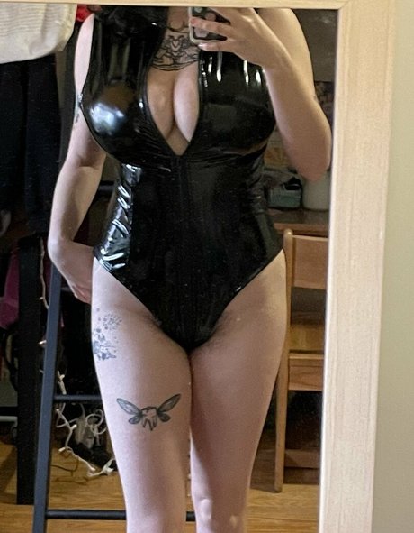 Lilkittymoon1 onlyfans naked