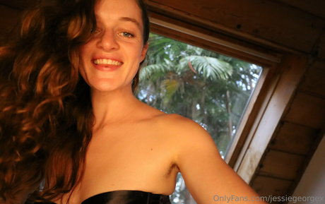 jessiegeorgex onlyfans leaks naked