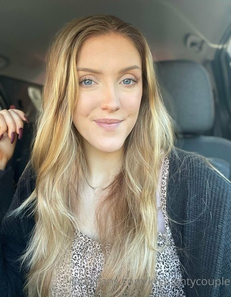 knaughtycouple onlyfans nudes leaks