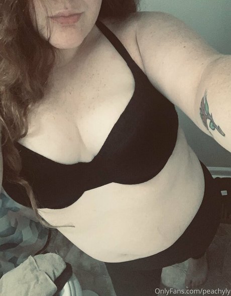 peachyly onlyfans sex tape