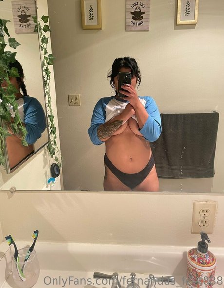 fernandas feet888 Profile pic