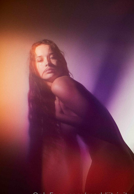 Maddii Sutton onlyfans leakd