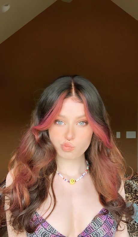 grapeslikethefruit onlyfans boobs