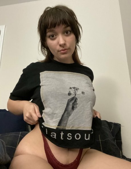 lilhoneydoeeyes free onlyfans sex leak