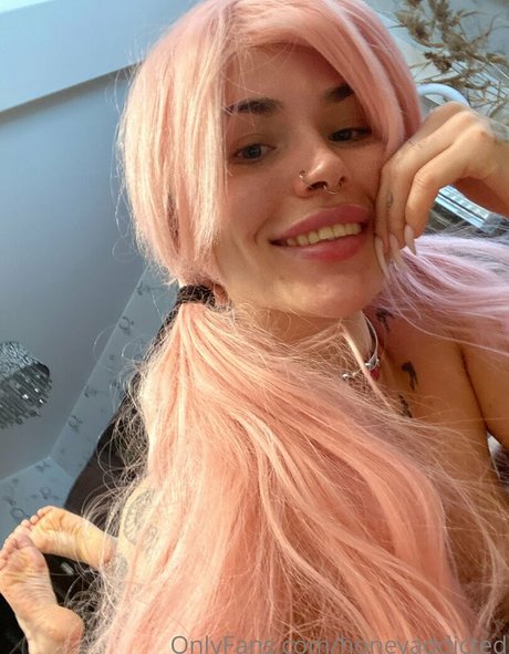 honeyaddicted onlyfans nude leak