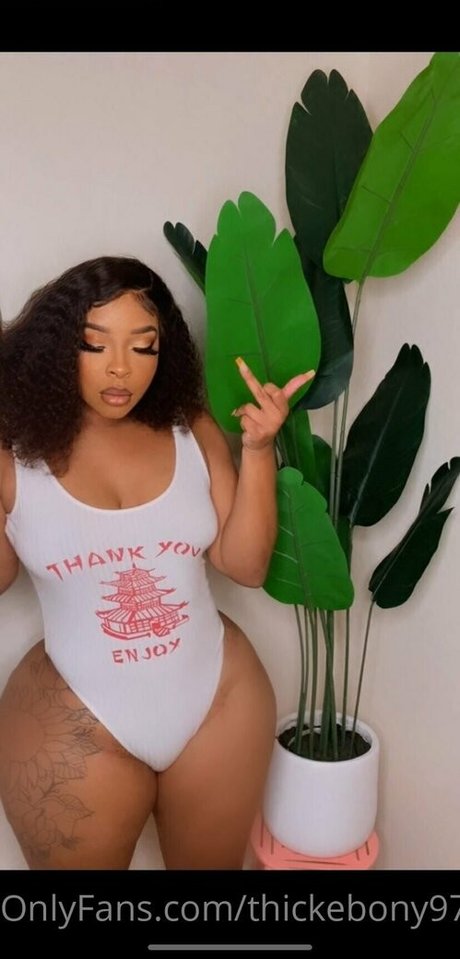 thickebony97 boobs onlyfans