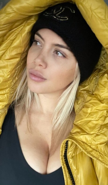 Wanda Nara nude leaked onlyfans