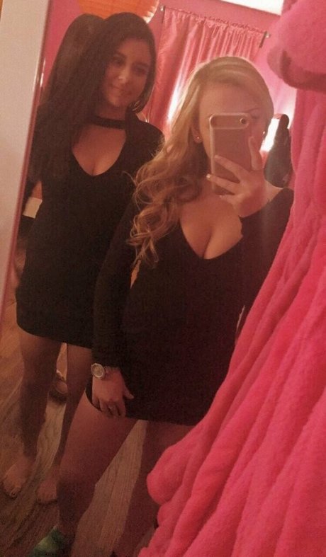 Alyssa K boobs onlyfans