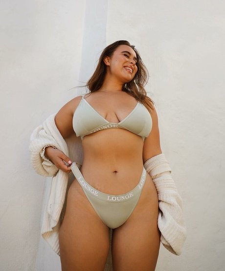 Venezia Cruz porn onlyfans