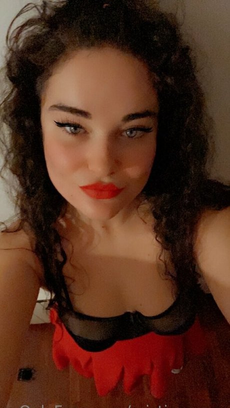 cristinaamor onlyfans leak nude