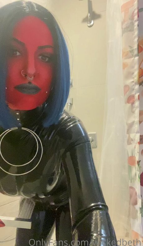 Wicked Beth onlyfans.