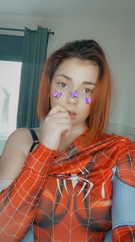 lifeofnessavip onlyfans model images