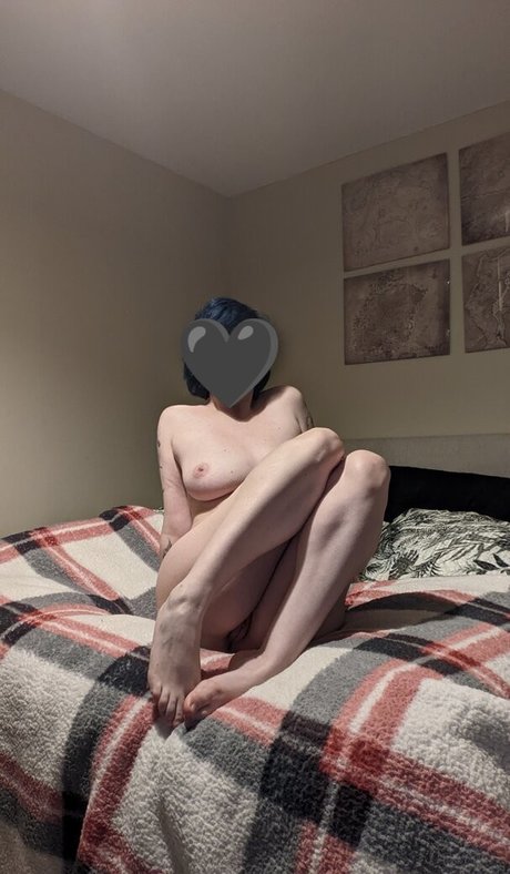 Redfox862 onlyfans leaked.