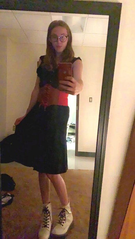 Zee R_ onlyfans leaked pictures