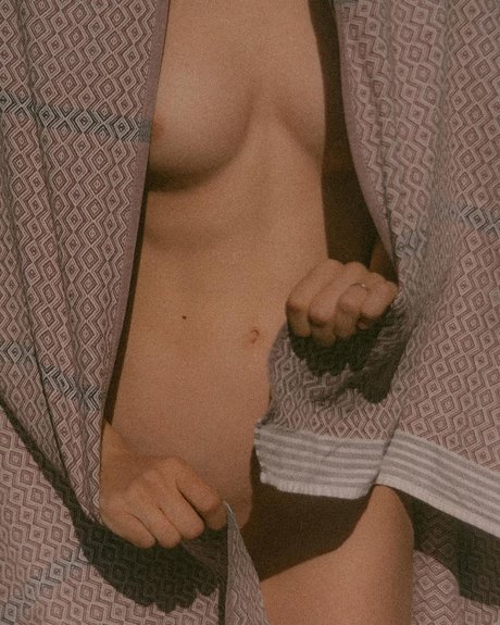 Niki Anson onlyfans leak porn