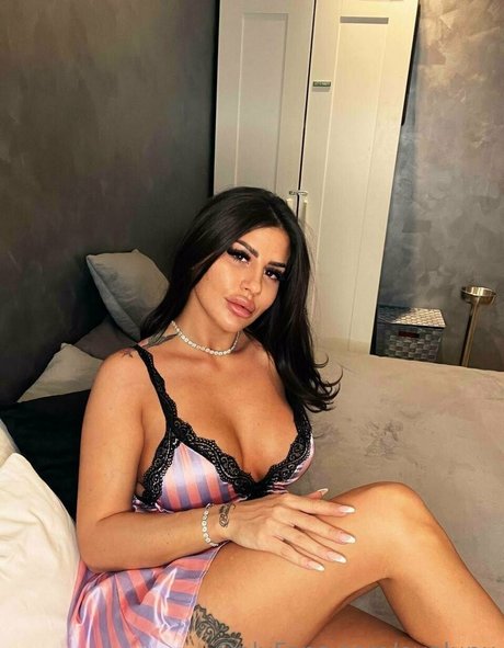 evalupu onlyfans nsfw