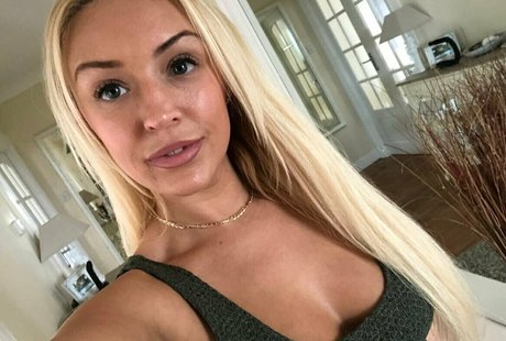 amberdeenxxx only fans leaked porn