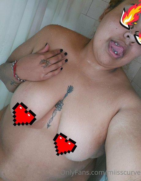 miisscurve only fans leaks